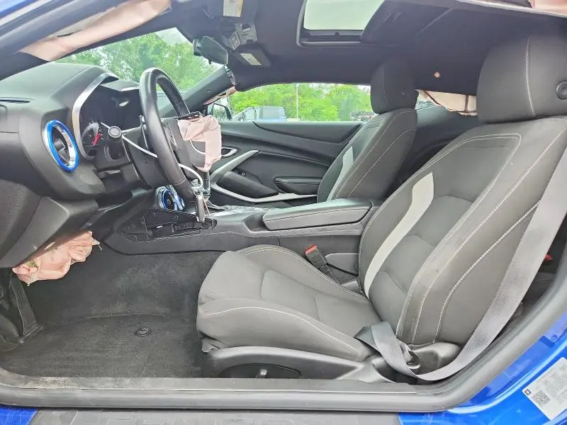 2021 CHEVROLET CAMARO LZ  