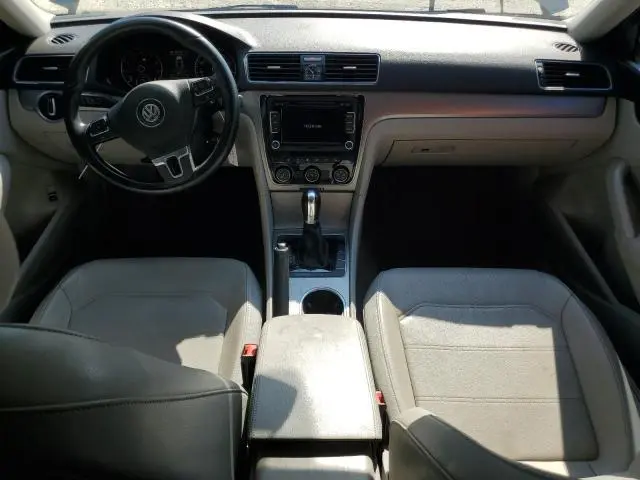 2014 VOLKSWAGEN PASSAT SE  