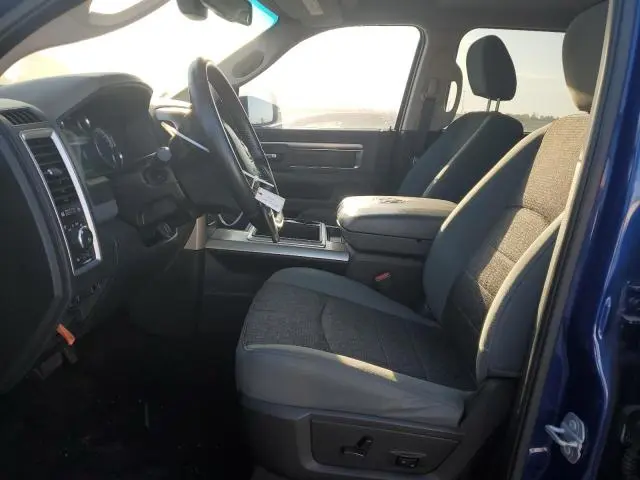 2015 RAM 1500 SLT  
