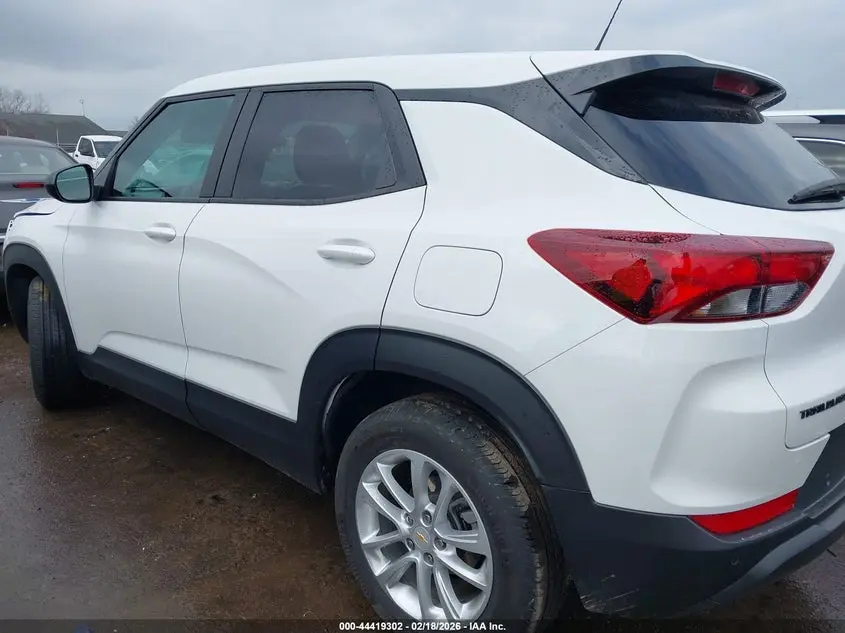 2024 CHEVROLET TRAILBLAZER FWD LS