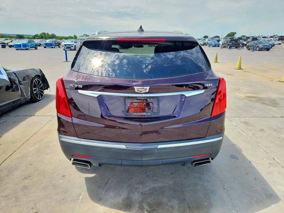 2018 CADILLAC XT5 LUXURY  