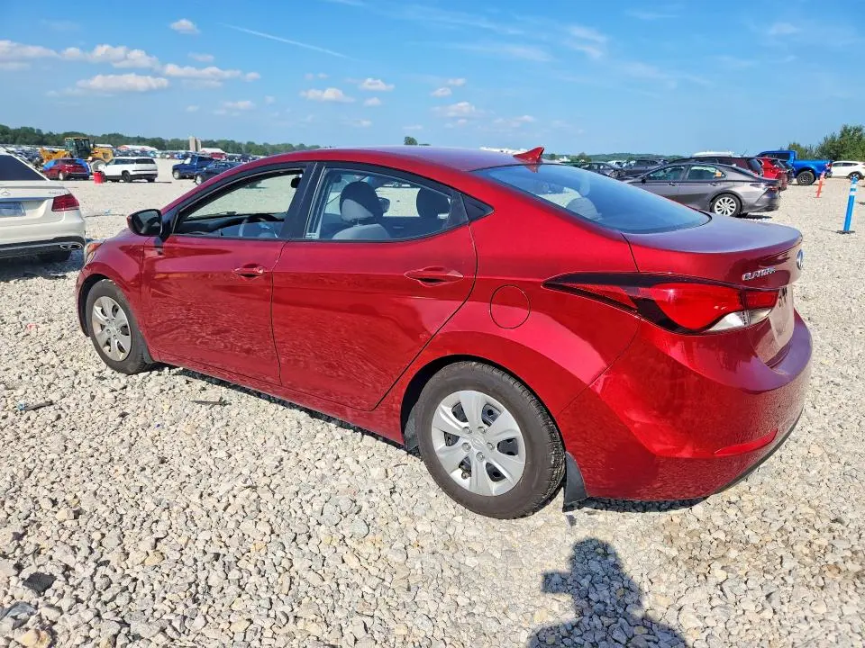 2016 HYUNDAI ELANTRA SE  