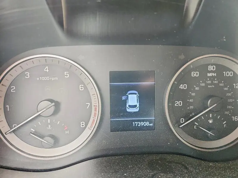 2020 HYUNDAI TUCSON VALUE  