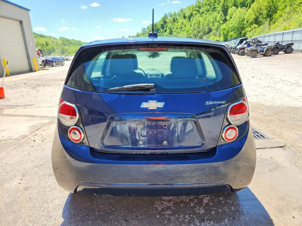 2015 CHEVROLET SONIC LS  