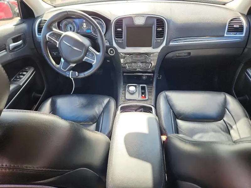 2016 CHRYSLER 300 LIMITED  
