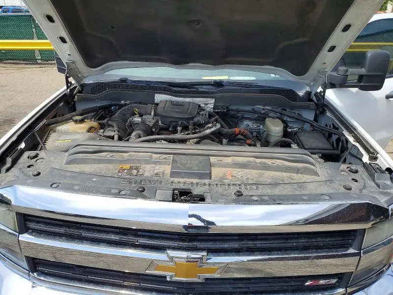 2015 CHEVROLET SILVERADO K2500 HEAVY DUTY LT  