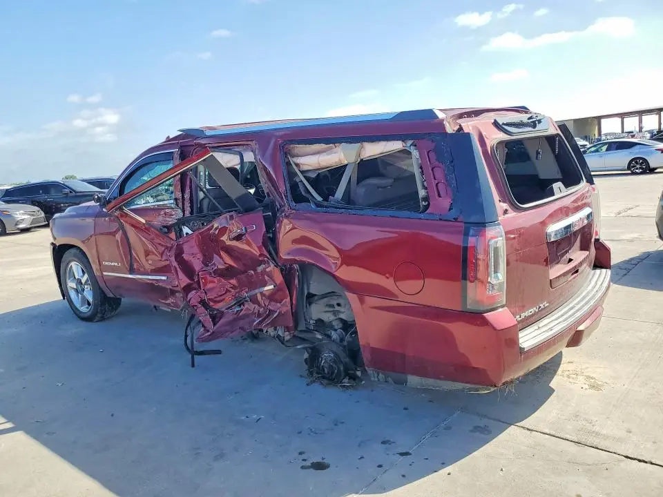 2016 GMC YUKON XL DENALI  