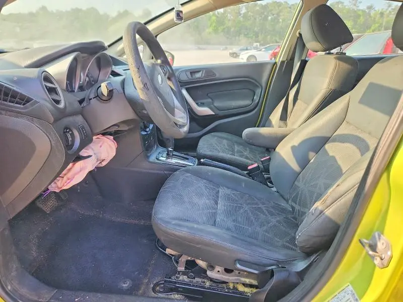 2013 FORD FIESTA SE  