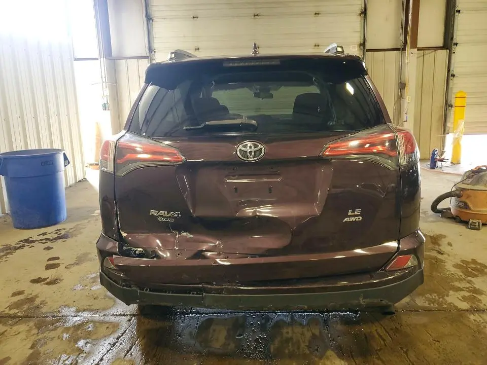 2017 TOYOTA RAV4 LE  