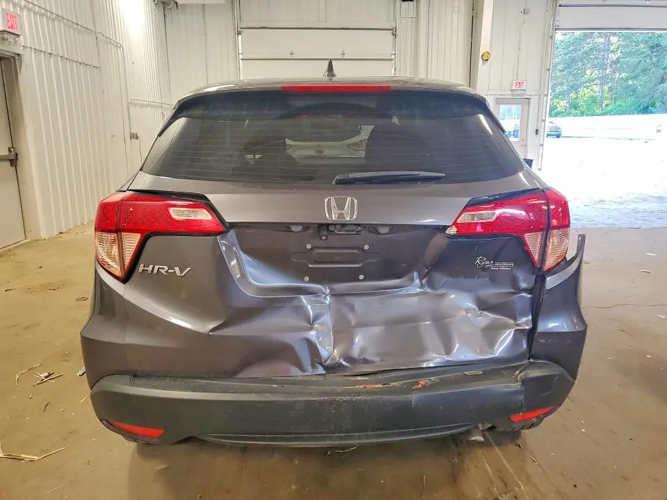 2018 HONDA HR-V LX  