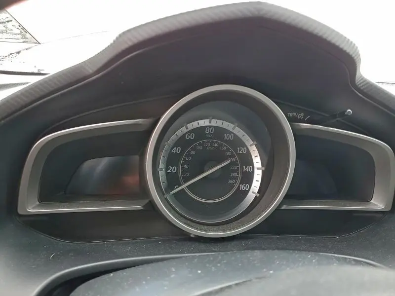 2015 MAZDA 3 TOURING  