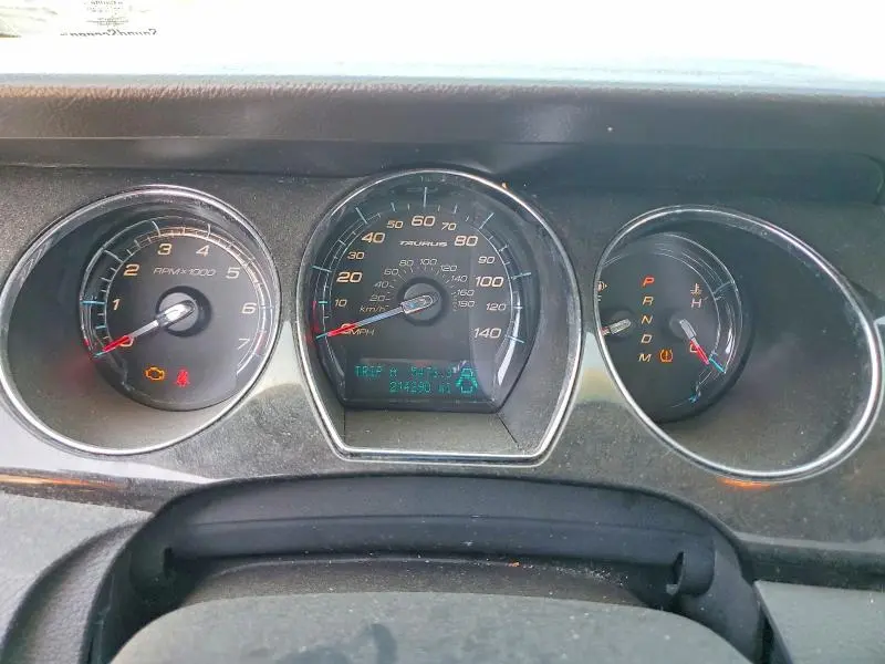 2010 FORD TAURUS LIMITED  