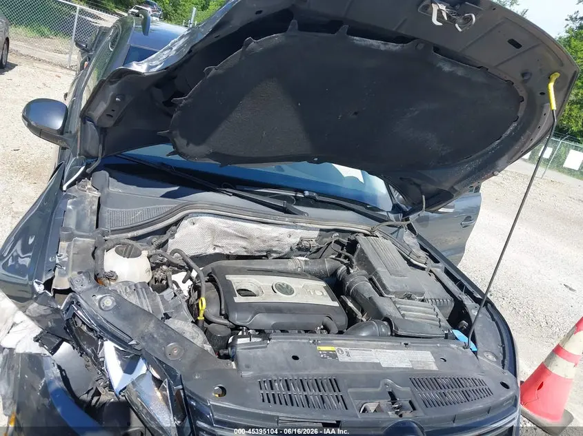 2016 VOLKSWAGEN TIGUAN S