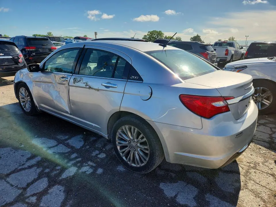 2012 CHRYSLER 200 LIMITED  