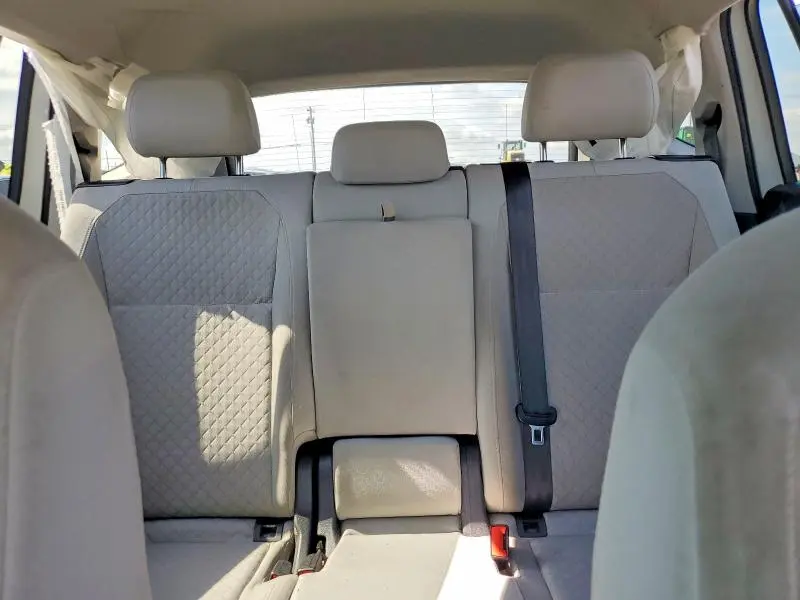 2019 VOLKSWAGEN TIGUAN S  