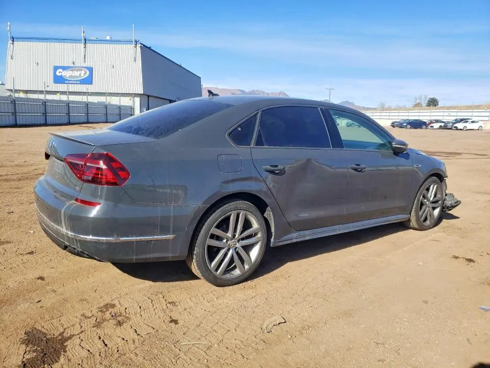 2018 VOLKSWAGEN PASSAT S  
