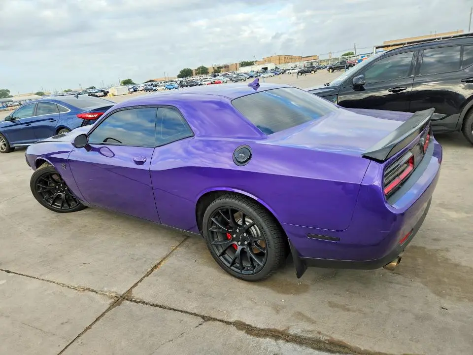 2016 DODGE CHALLENGER SRT HELLCAT  