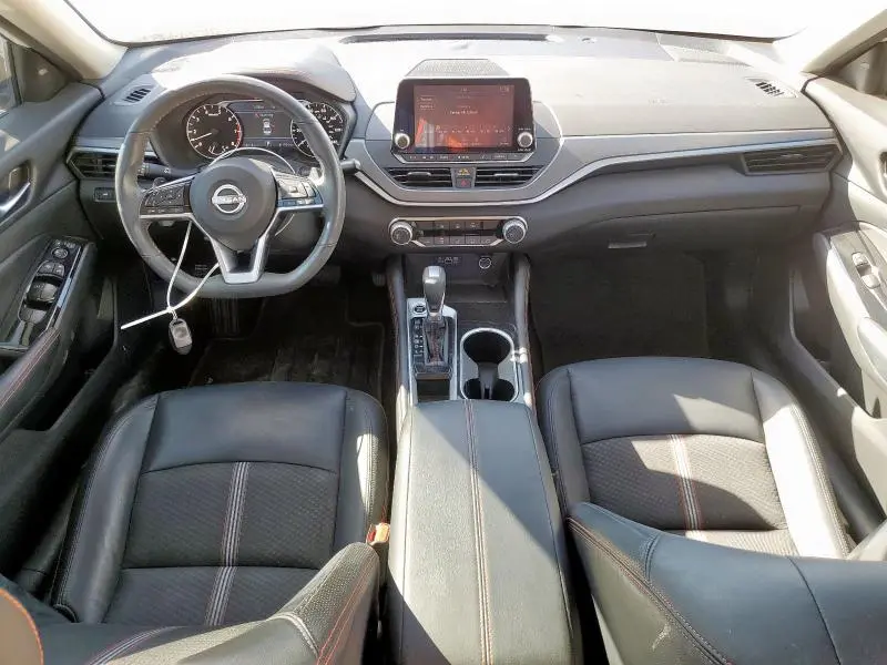 2024 NISSAN ALTIMA SR  