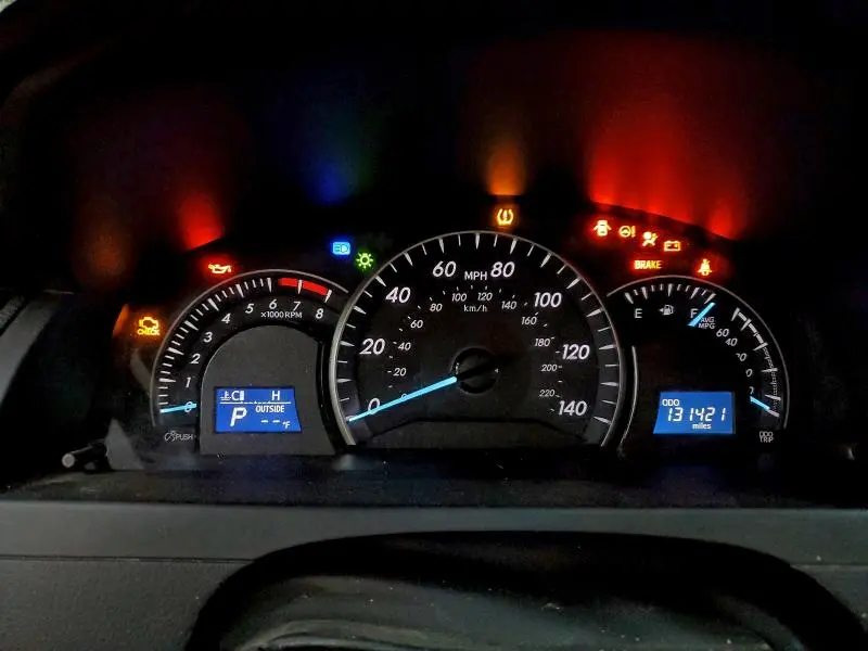 2015 TOYOTA CAMRY LE  