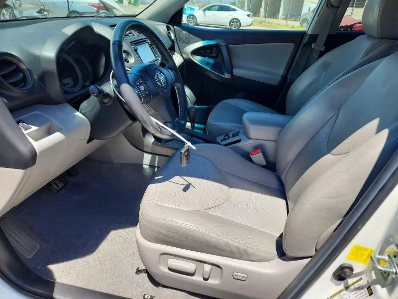 2012 TOYOTA RAV4 LIMITED  