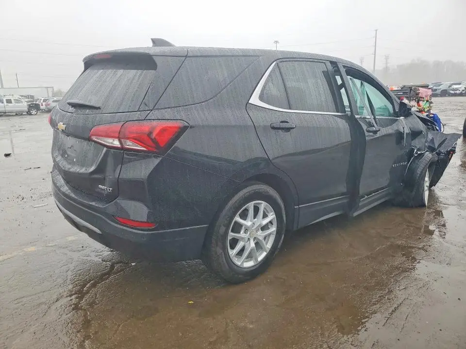2022 CHEVROLET EQUINOX LT  