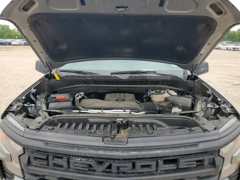 2025 CHEVROLET SILVERADO   