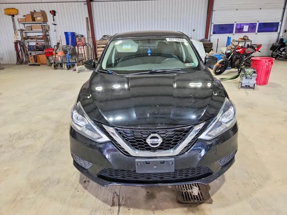 2017 NISSAN SENTRA SV  