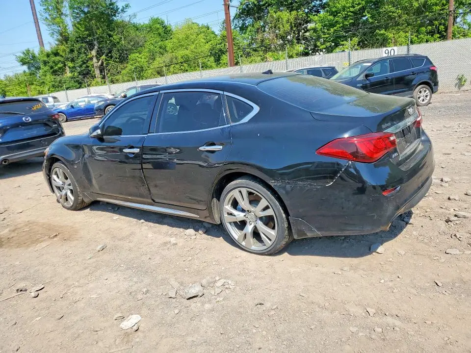 2015 INFINITI Q70L 3.7  
