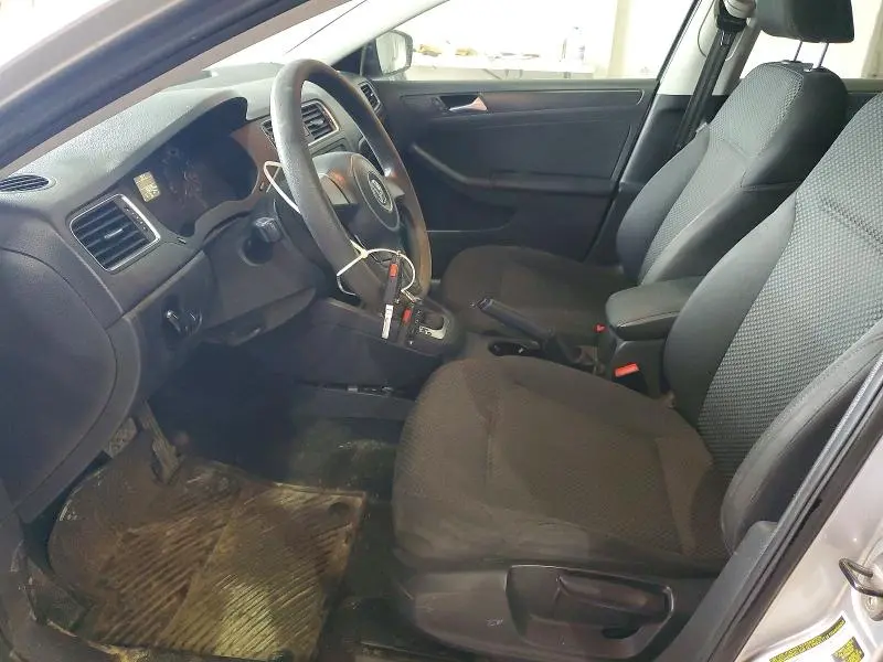 2013 VOLKSWAGEN JETTA BASE  