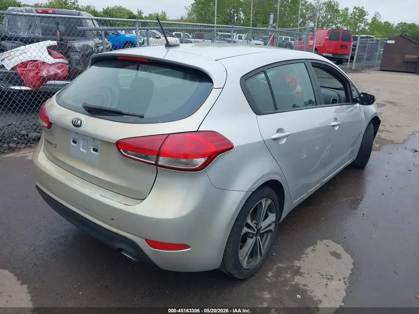 2017 KIA FORTE LX