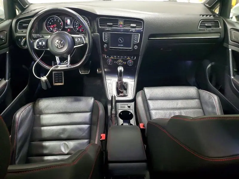 2016 VOLKSWAGEN GTI S/SE  