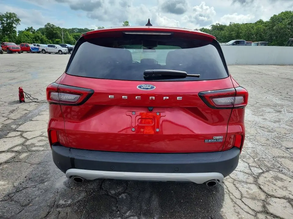 2025 FORD ESCAPE   