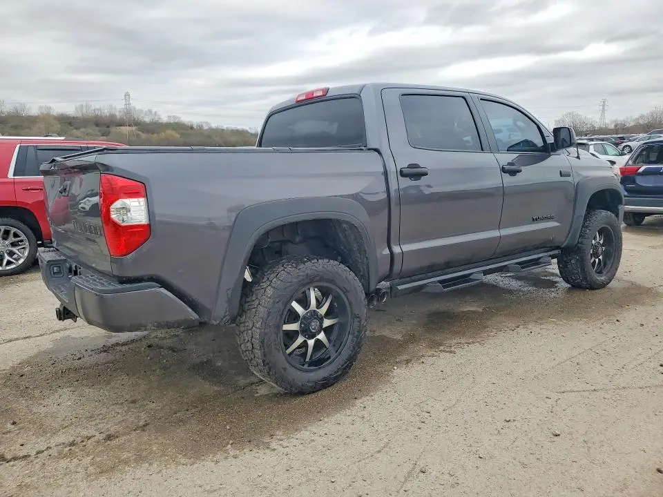 2019 TOYOTA TUNDRA SR5  