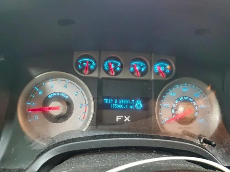 2010 FORD F150 SUPERCREW  