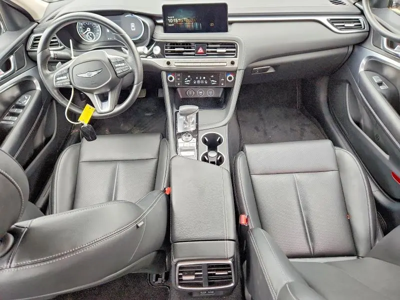 2025 GENESIS G70 2.5T STANDARD  