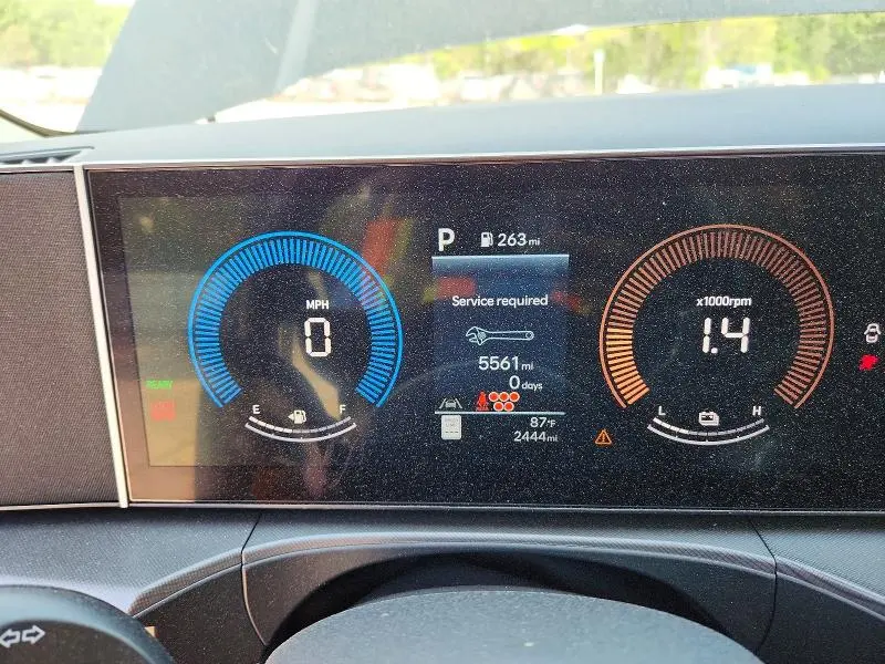 2026 HYUNDAI SANTA FE SE  