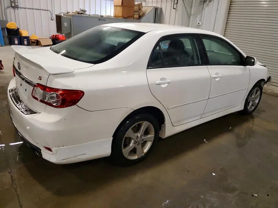 2013 TOYOTA COROLLA S  