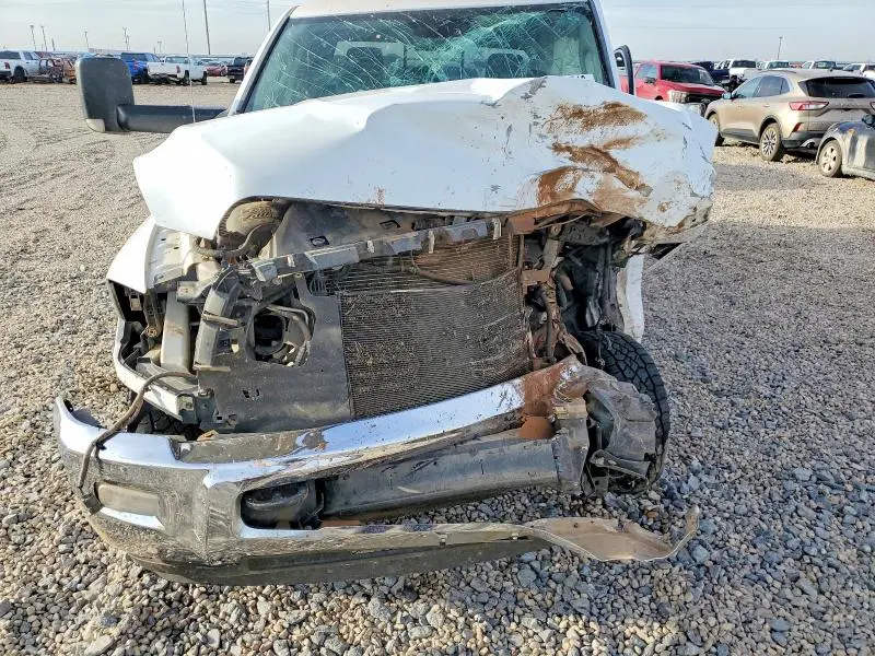 2017 RAM 2500 SLT  