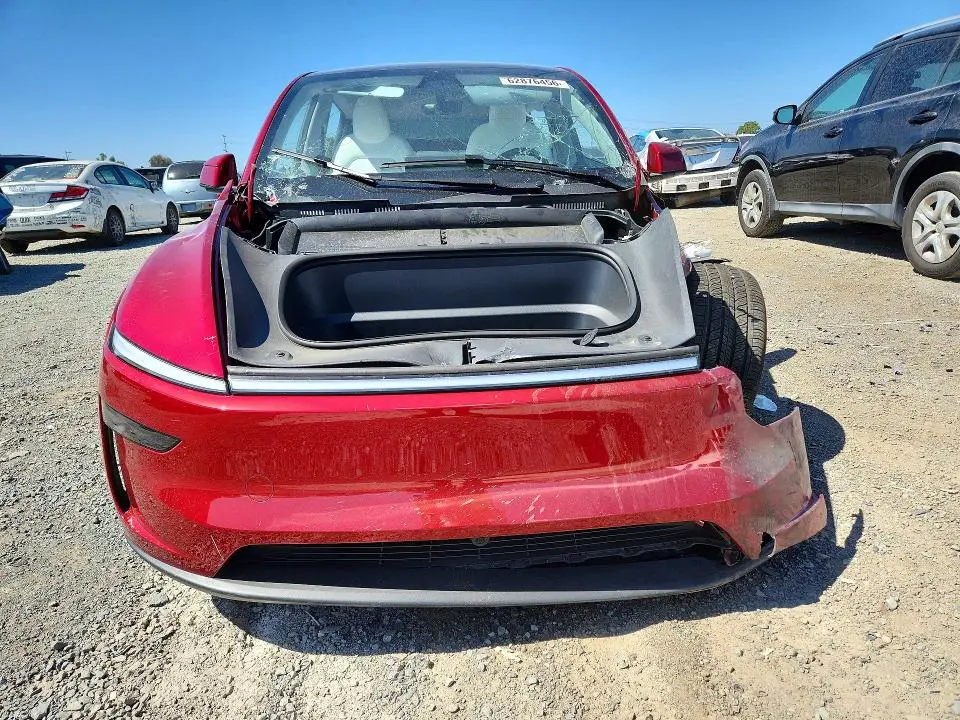 2026 TESLA MODEL Y   