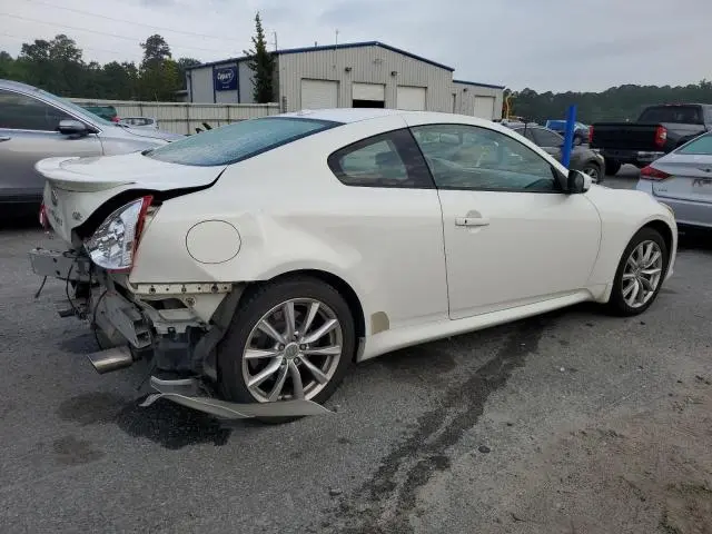 2012 INFINITI G37 