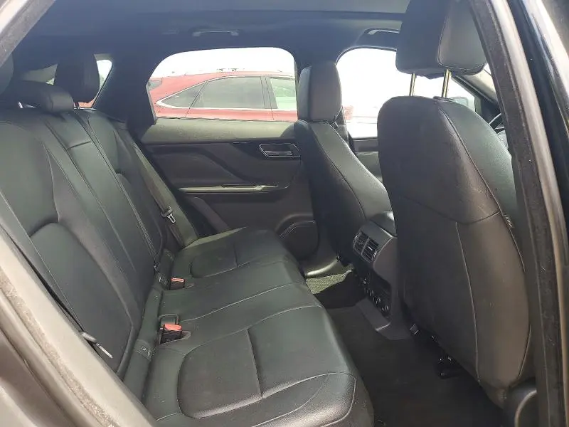 2017 JAGUAR F-PACE PREMIUM  