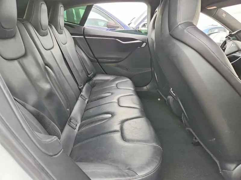 2015 TESLA MODEL S 85D  