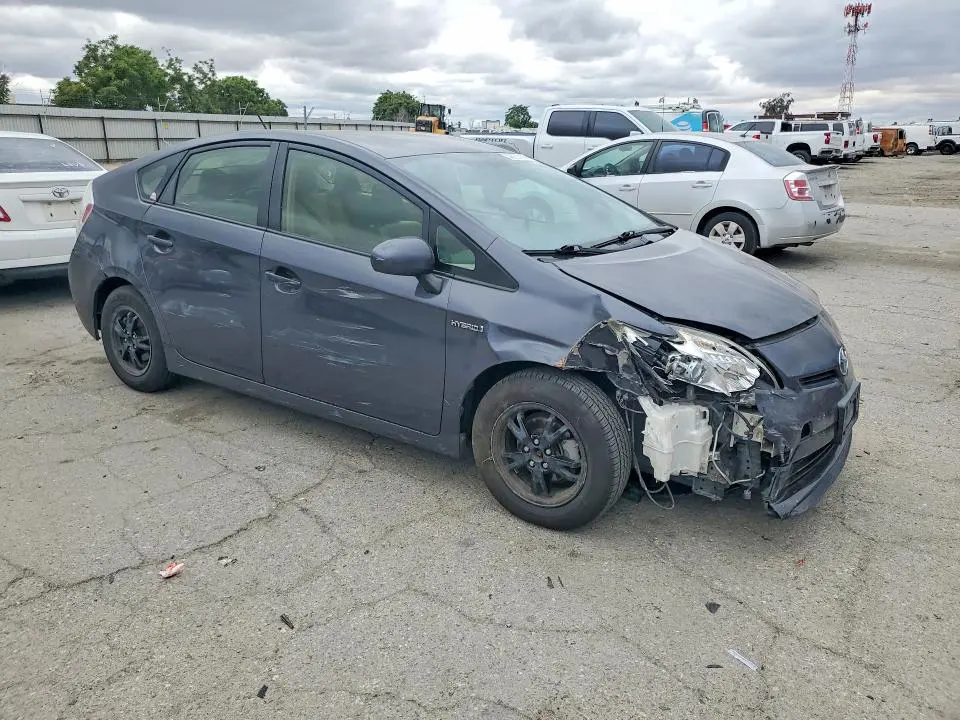 2015 TOYOTA PRIUS FOUR  