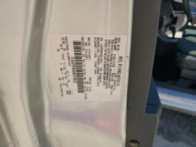 2010 FORD FOCUS SE  