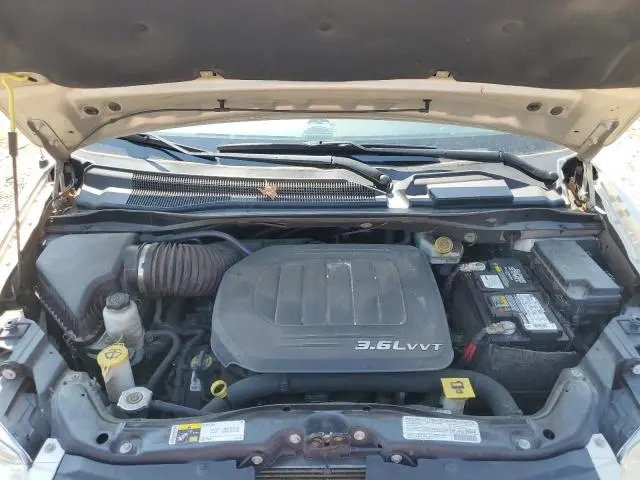 2013 CHRYSLER TOWN & COUNTRY TOURING  