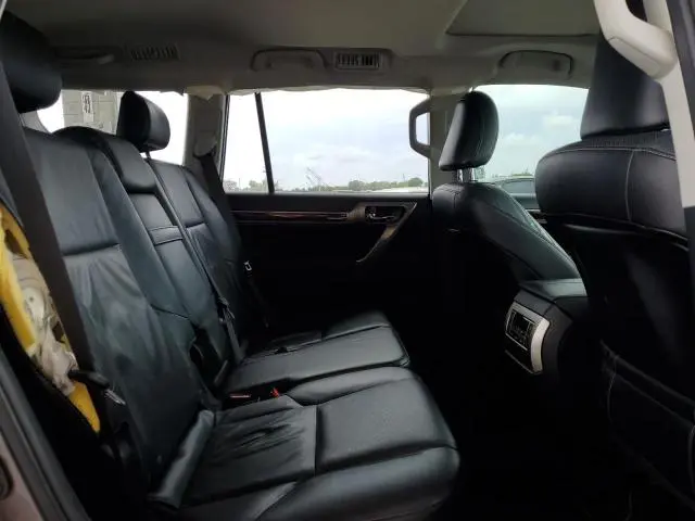 2016 LEXUS GX 460  