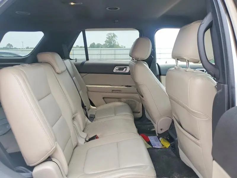 2011 FORD EXPLORER XLT  