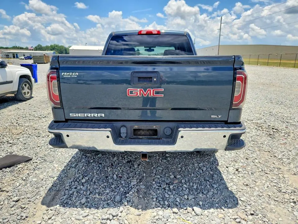 2018 GMC SIERRA K1500 SLT  