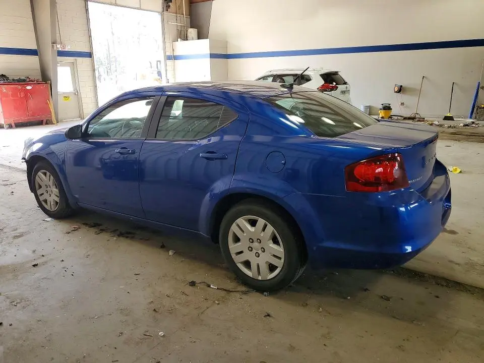2013 DODGE AVENGER SE  