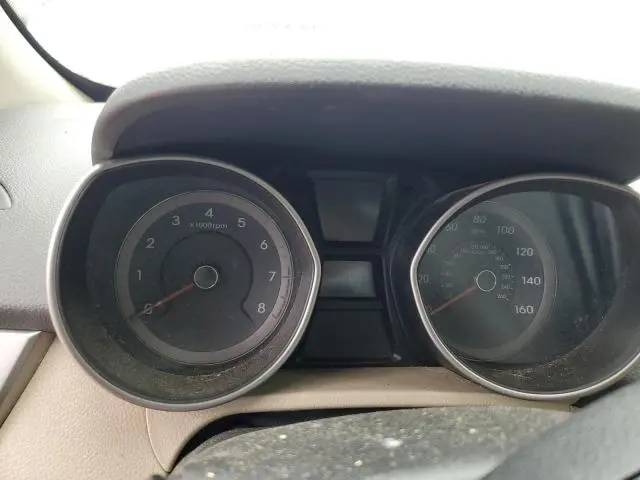 2013 HYUNDAI ELANTRA GT   